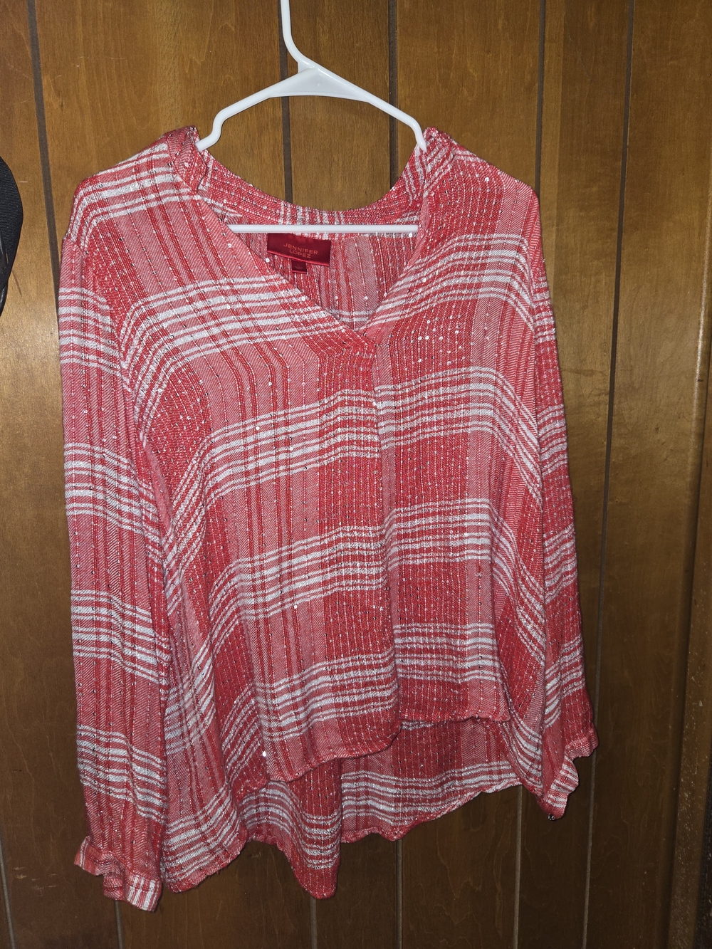 Women’s Red Plaid V-Neck Long-Sleeve Top